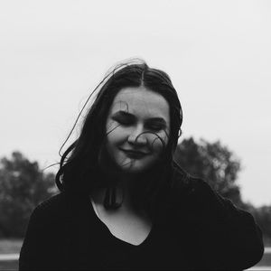 Meet your Posher, Chloe